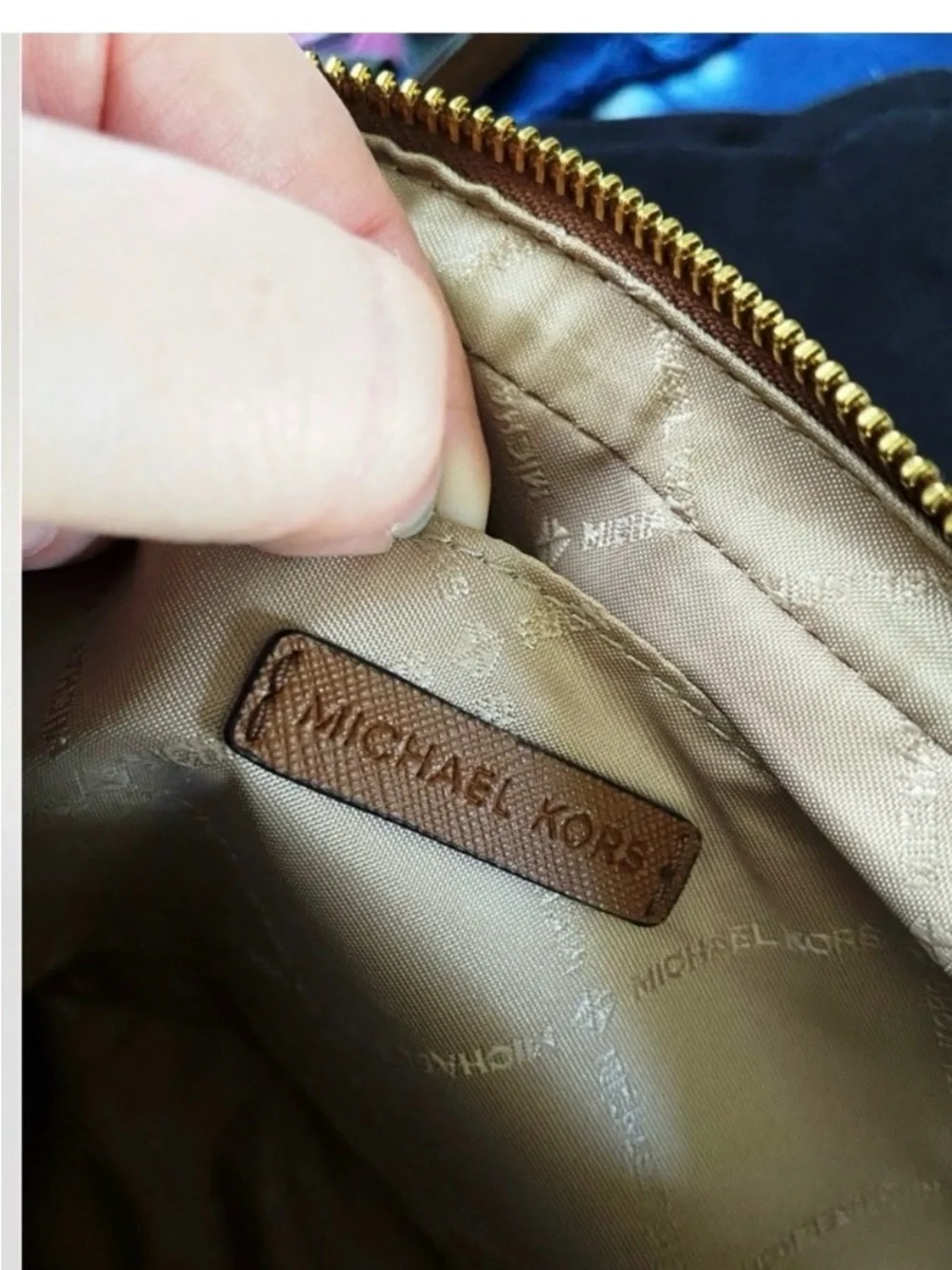 MICHAEL KORS Brown Logo Signature Crossbody Bag - Picture 7 of 11